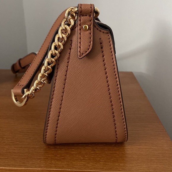 Michael Kors brand new Crossbody Bag - Picture 2 of 5
